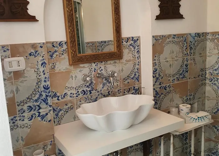 Bed & Breakfast Tenuta Palmieri Only Adult 4*