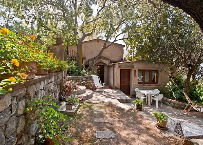 Tenuta Palmieri Only Adult Bed & Breakfast 4*