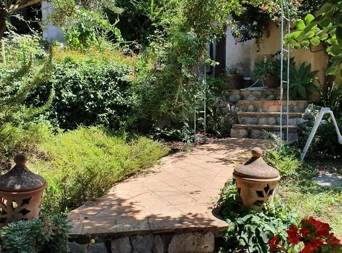 Tenuta Palmieri Only Adult Bed and Breakfast