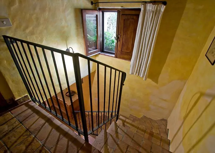 Tenuta Palmieri Only Adult Bed and Breakfast 3*